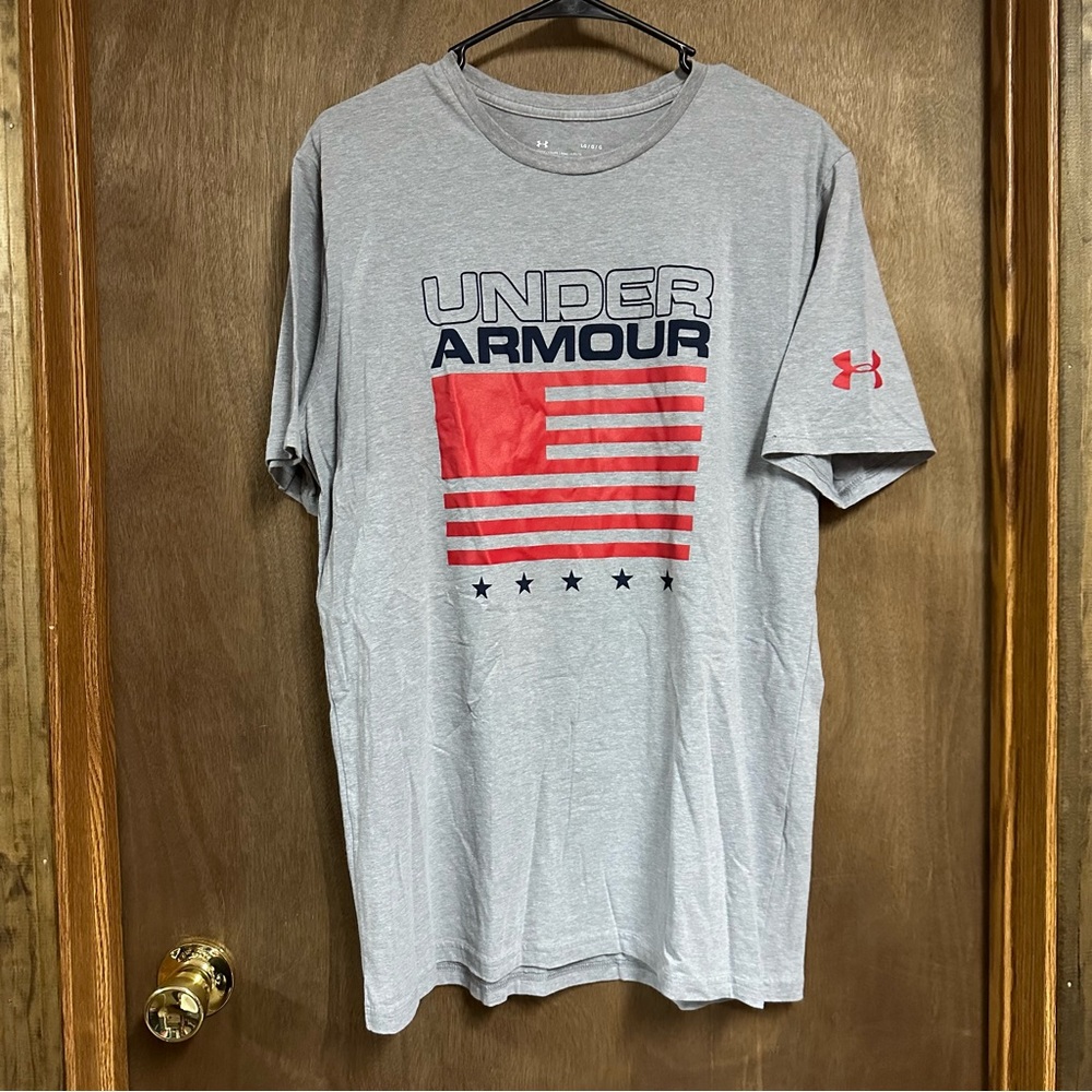 Under Armour‎ Short Sleeve Shirt Large